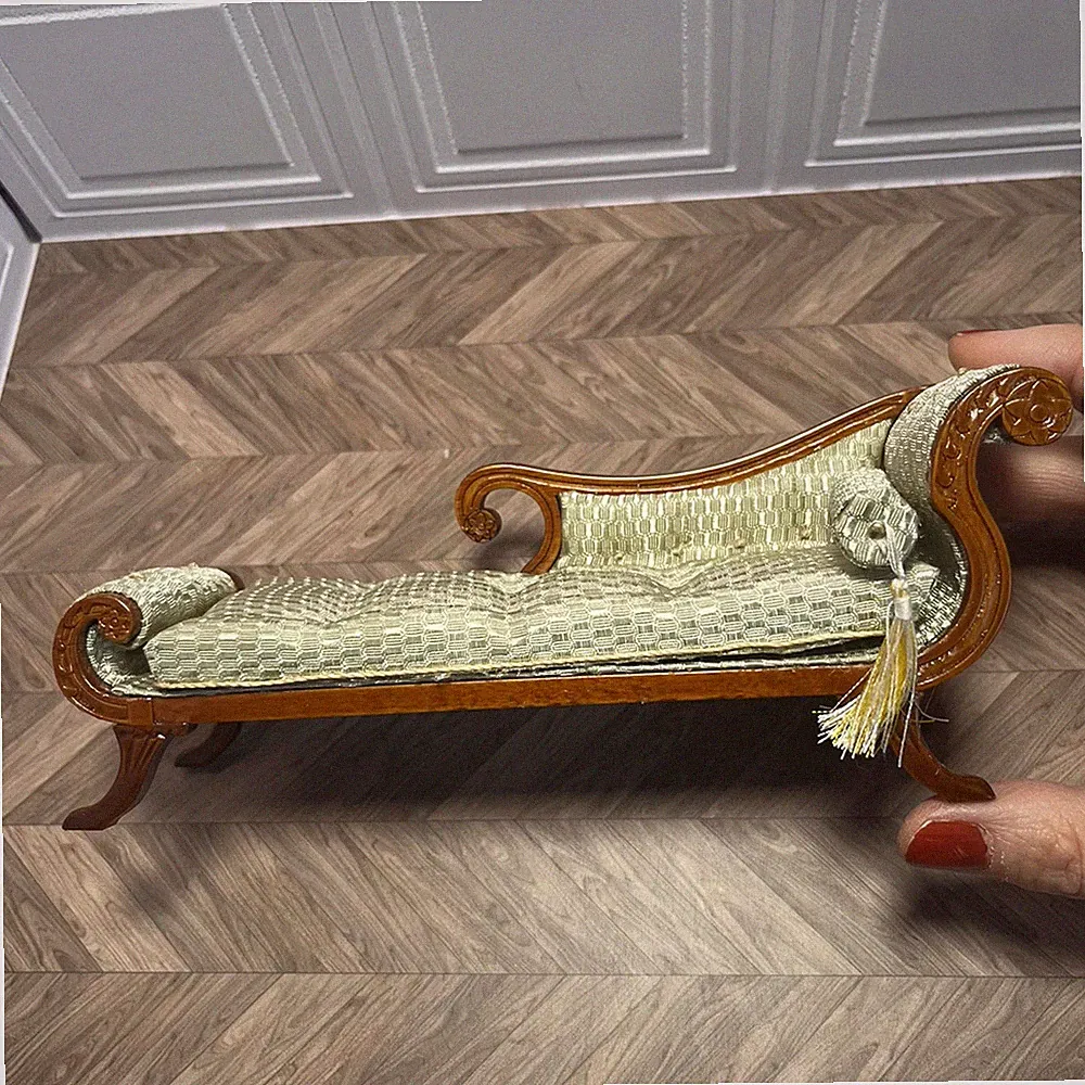 1/12 Dollhouse boutique scenes miniature carved sofa Satin Recliner Chaise couZi