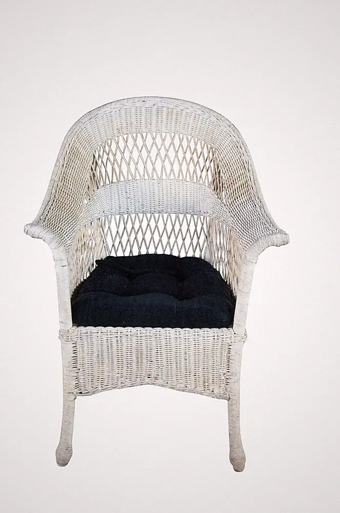 Antique White Painted Wicker Boho Chic Cottage Farmhouse Patio Lounge Armchair